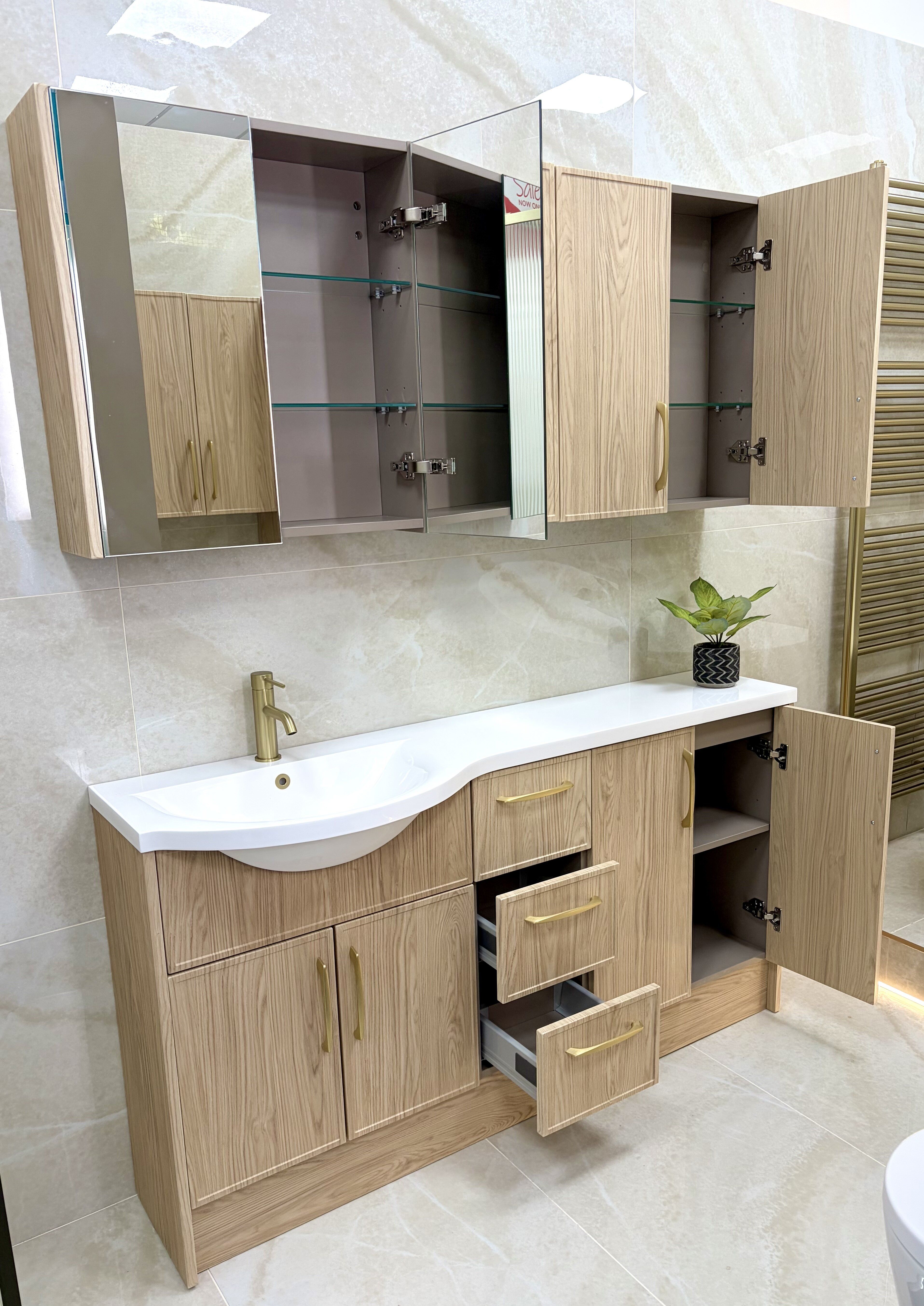 Hartsden Fitted Furniture with open doors and drawers
