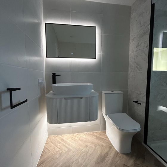 750mm Ribbed Wall Hung Matt White Vanity Unit & White Worktop