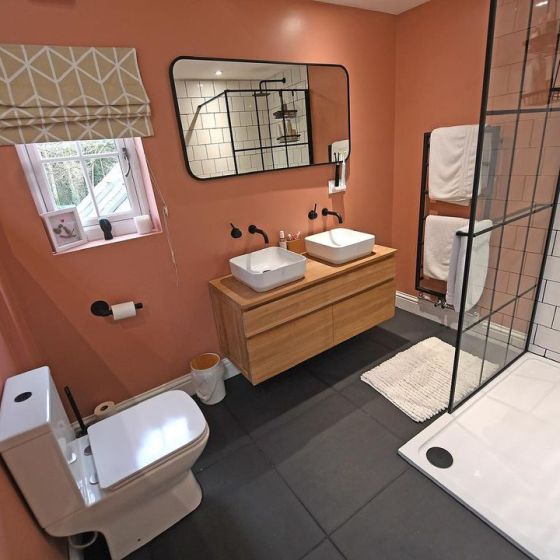 Orbit Countertop Ceramic Basin