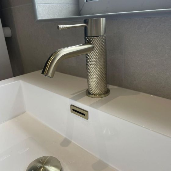 Moray Nickel Knurled Basin Tap