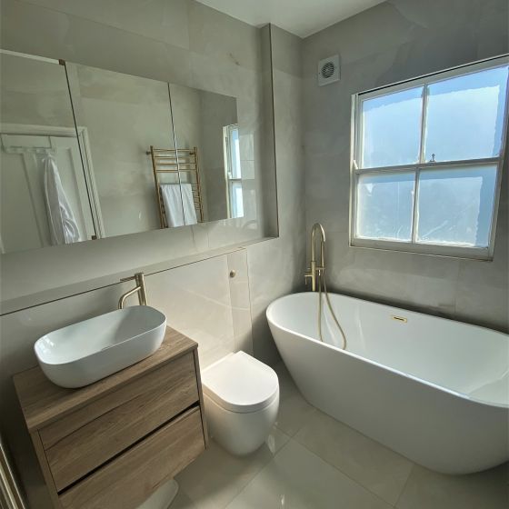 Ophelia Onyx Blanco Porcelain Tile