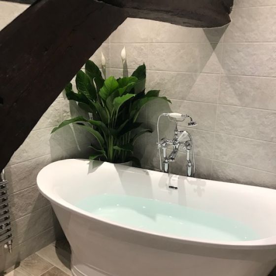 Charlotte Traditional Freestanding Bath