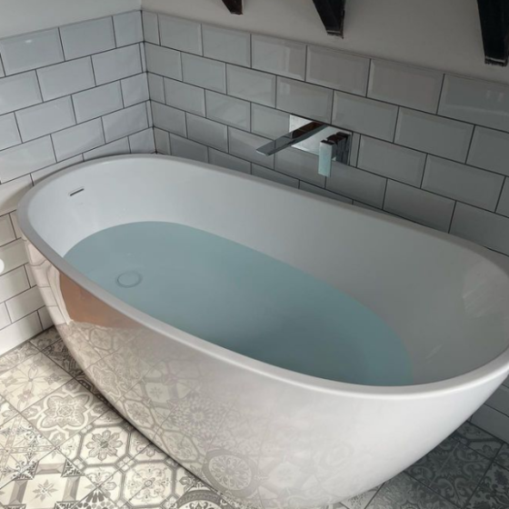 Freestanding Acrylic Slipper Bath - 1500x740mm