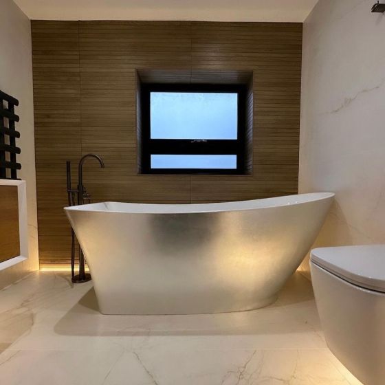 Silver Freestanding Acrylic Bath