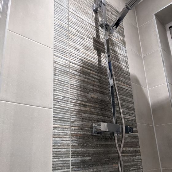 Porta Gris Feature Tile