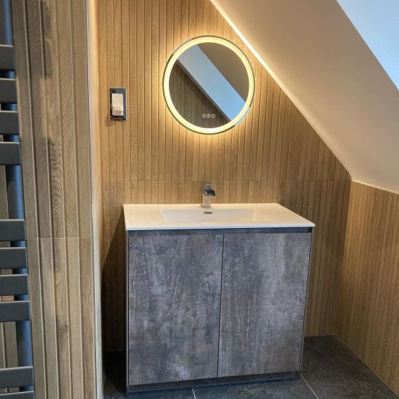 Odion 900mm Floor Standing Vanity Unit in Metallic