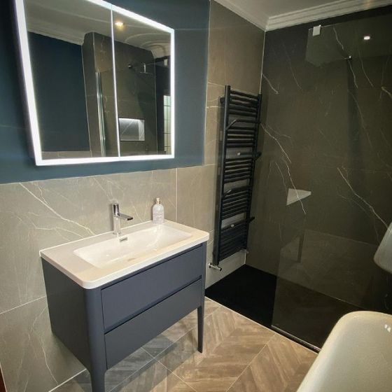 Lapis LED Mirror