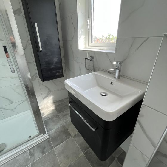 Esk 600mm Wall Mounted Vanity Unit & Basin in Black