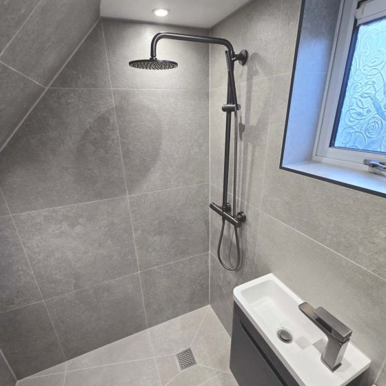 Elora Gunmetal Shower
