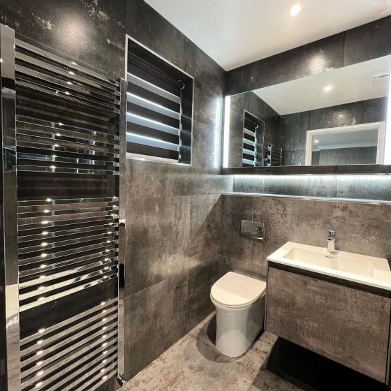 Vest Heated Towel Radiator