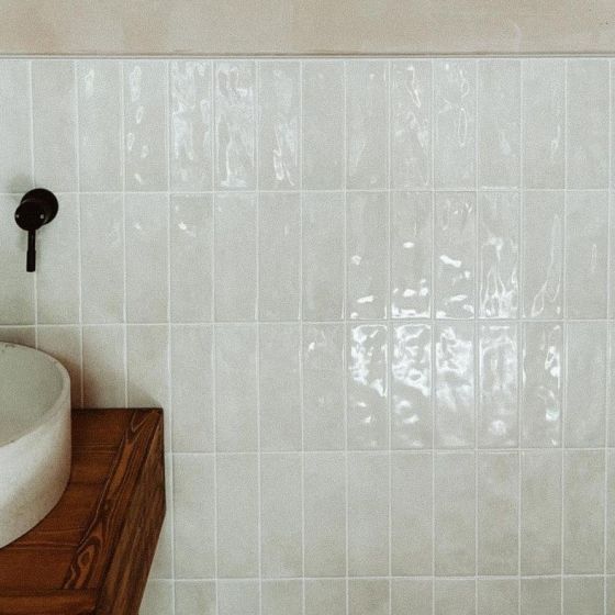 Borneo Soft White Crackle Gloss Porcelain Tile - 65x200mm
