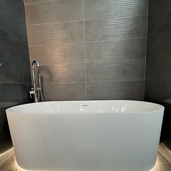 Olympia White Freestanding Acrylic Bath