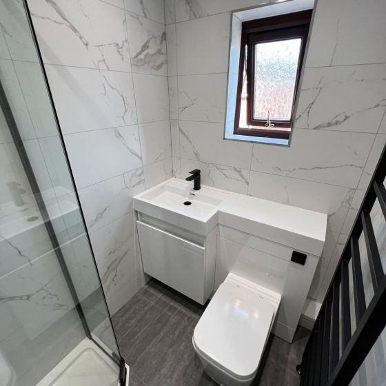 Summers Left Hand Vanity Combination Unit in White Gloss
