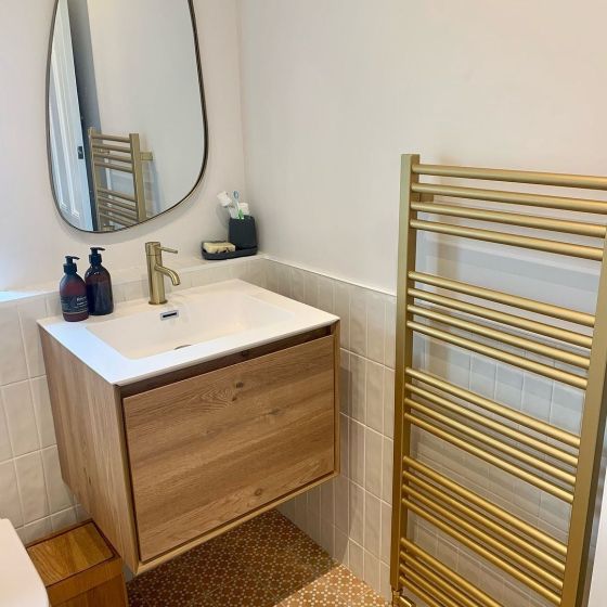 600mm Wall Hung Vanity Unit with White Resin Basin in Natural Oak