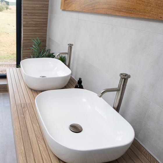 Hedon Countertop Ceramic Basin