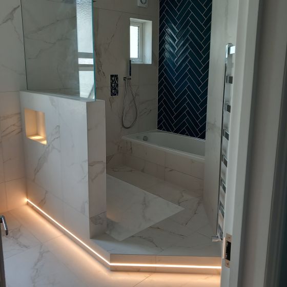 Navajo Pacifico Gloss Ceramic Brick Tile