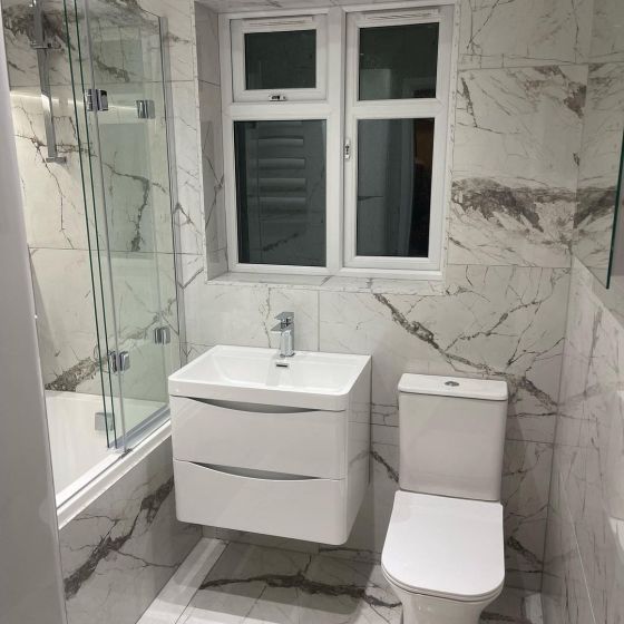 Erin Gloss White Wall Hung Vanity Unit & Resin Basin