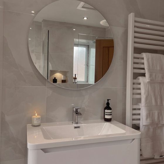 Ellis Matt White Wall Hung Vanity Unit with White Basin