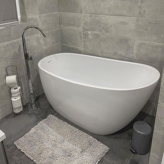 Isleworth Freestanding Bath