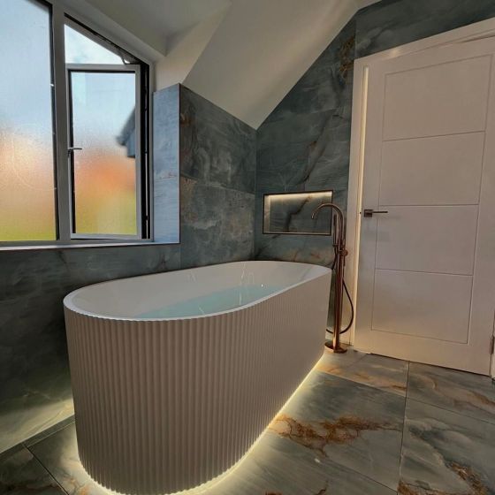 Olympia White Freestanding Acrylic Bath