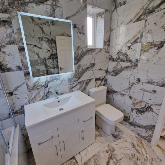 Fabulosa Marble Gloss Porcelain Tile