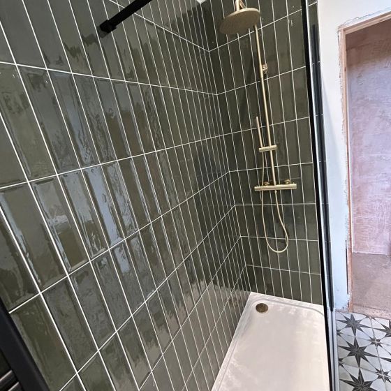 Navajo Gloss Ceramic Brick Tile - Olive