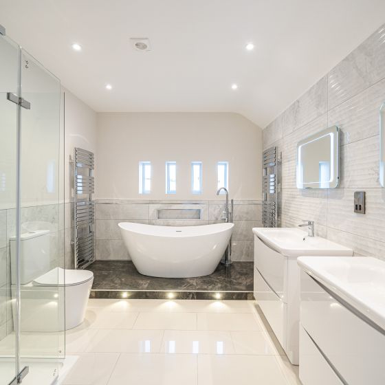 Lambi Freestanding Bath