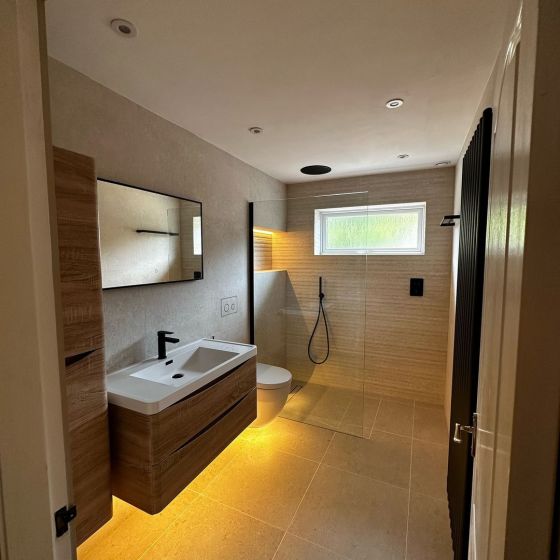 Erin Wall Hung Vanity Unit in Light Oak & Resin Basin