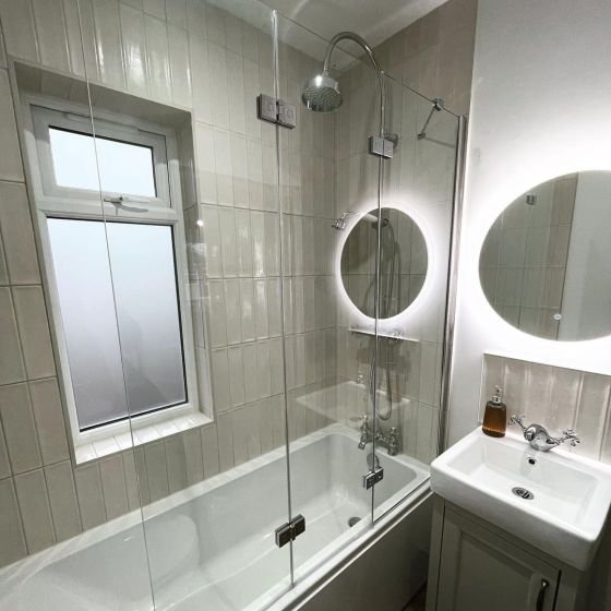 Glyn Triple Frameless Bath Screen