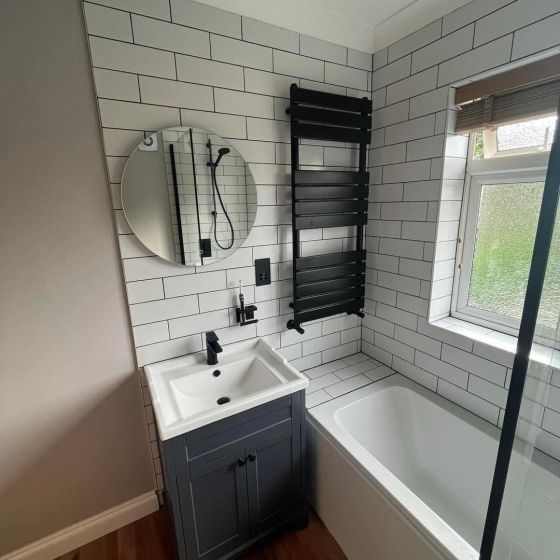 600mm Floorstanding Traditional Vanity Unit in Midnight Grey