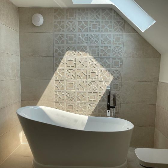 Tadeo Freestanding Acrylic Bath