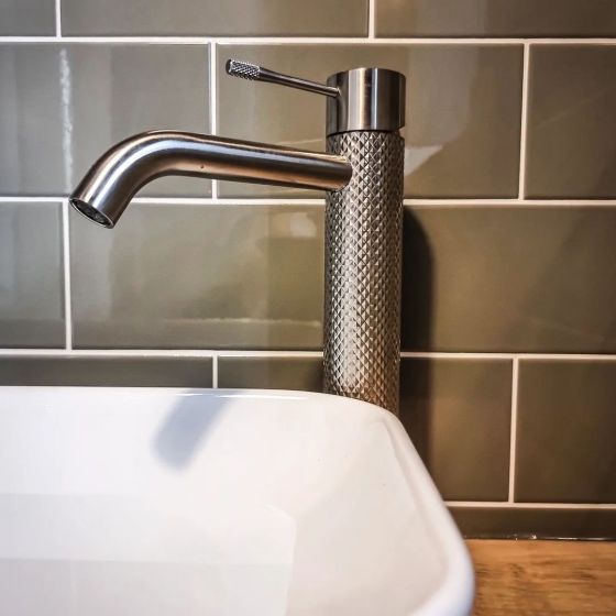 Moray Nickel Textured Tall Tap