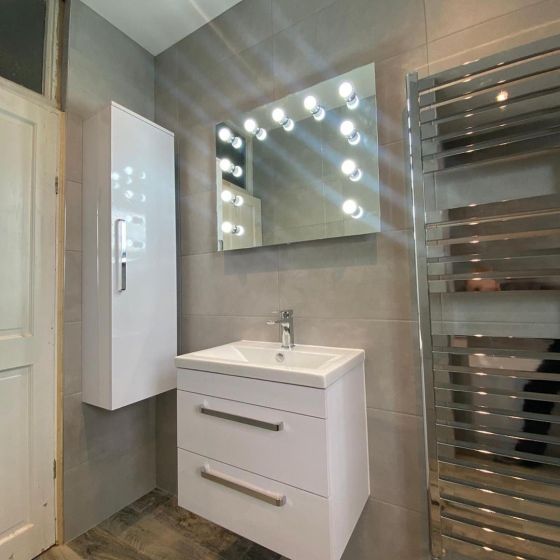 Nante Gloss White Wall Hung Vanity Unit