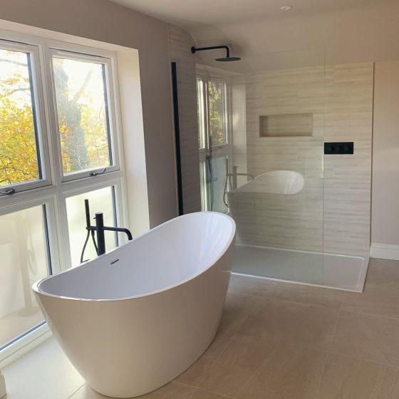 Lambi Freestanding Bath