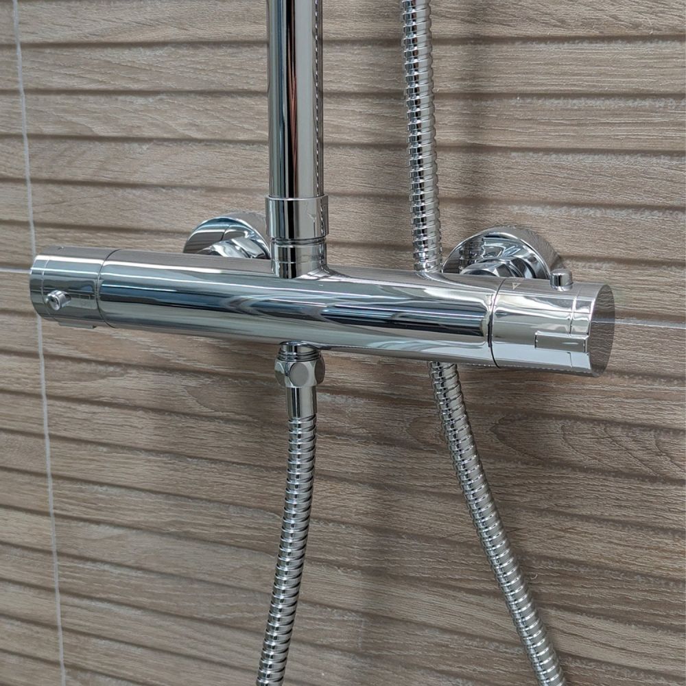 Weybridge Chrome Shower Bar