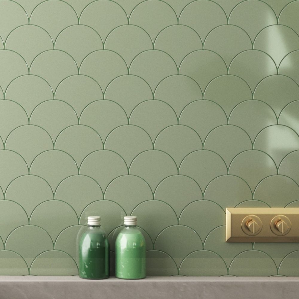 Pescara Ceramic Green Fan Tile 150x134mm