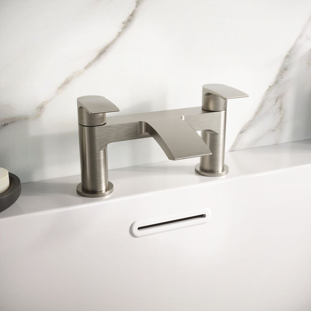 Tear Brushed Nickel Bath Filler Tap roomset