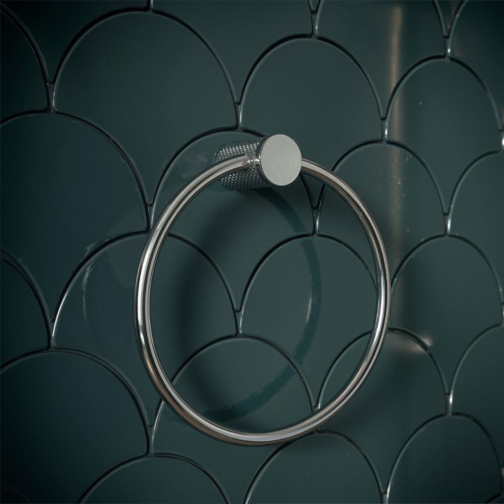 Moray Chrome Knurled Towel Ring