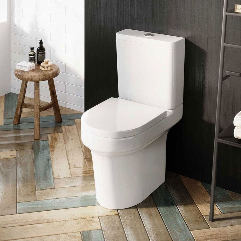 Shackleton Close Coupled Toilet with CycloFlush