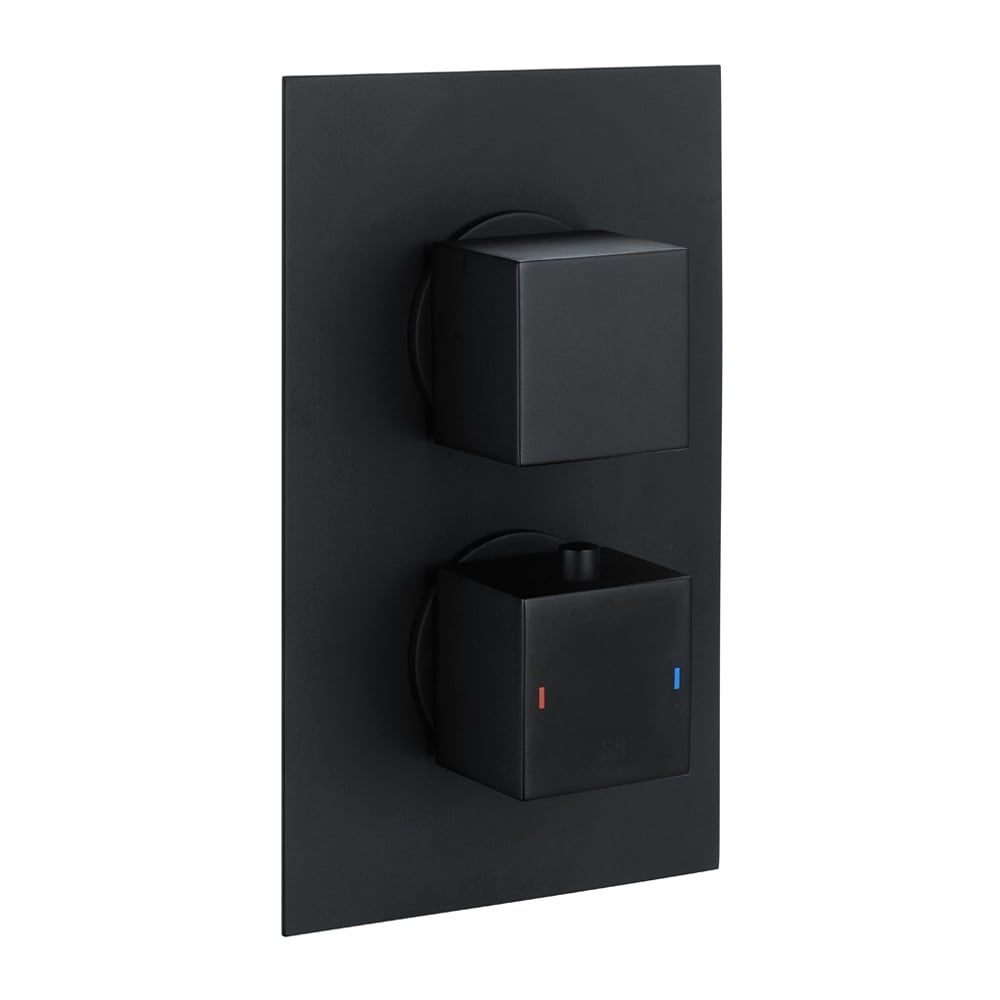 Zena Single Outlet Square Concealed Valve – Matt Black