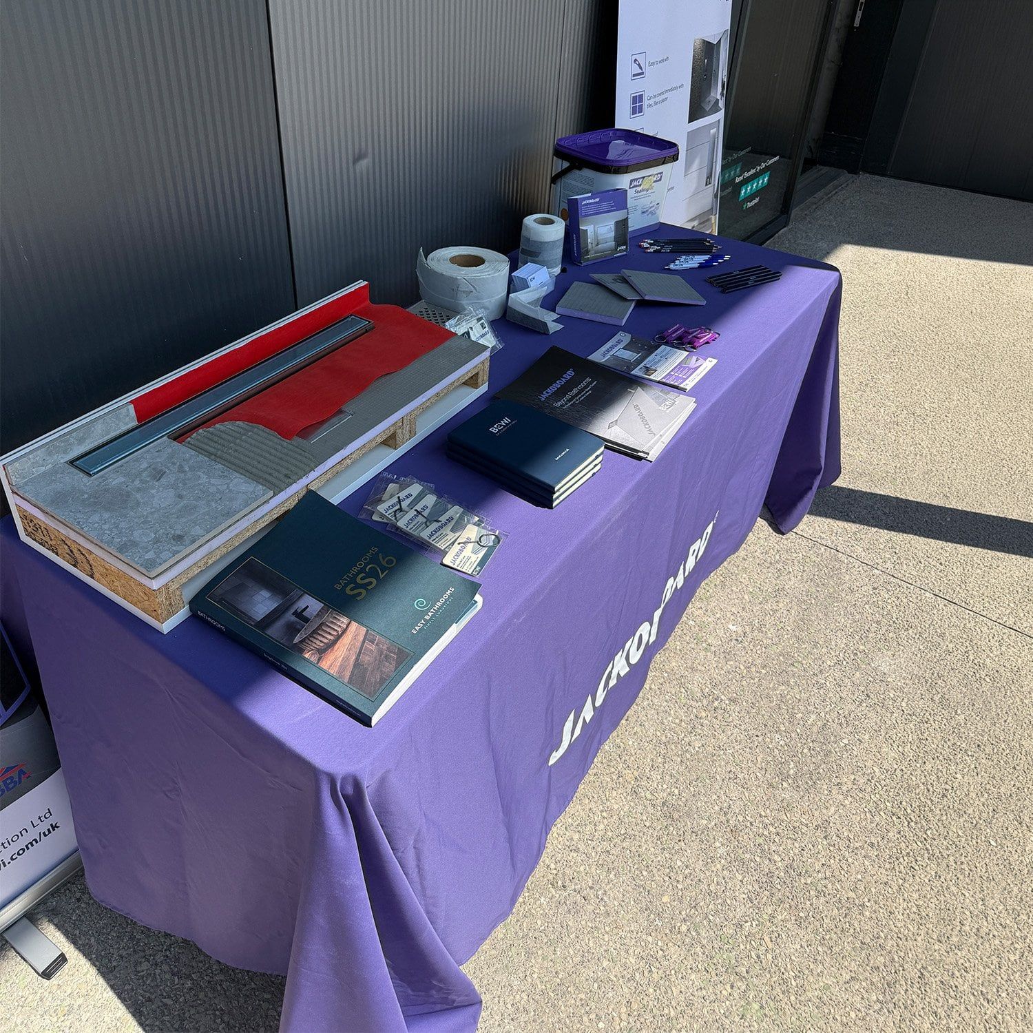 BEWI JACKOBOARD installation products and bathroom construction samples displayed at the Chesterfield showroom trade event.