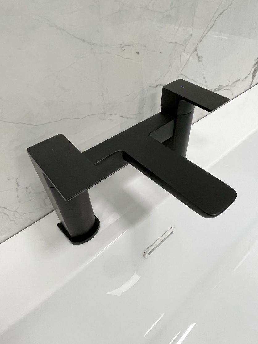 Zena Black Bath Filler Tap