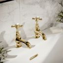 Grosvenor Gold Bath Pillar Taps - lifestyle image
