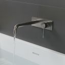 Moray Gunmetal single lever bath mixer tap featuring a textured knurled detailing - Roomset