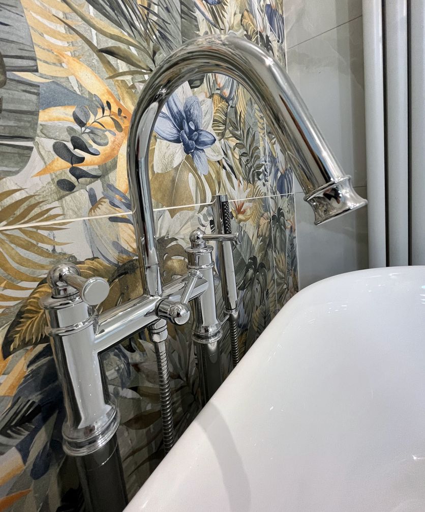 Rainford Traditional Bath Filler Tap