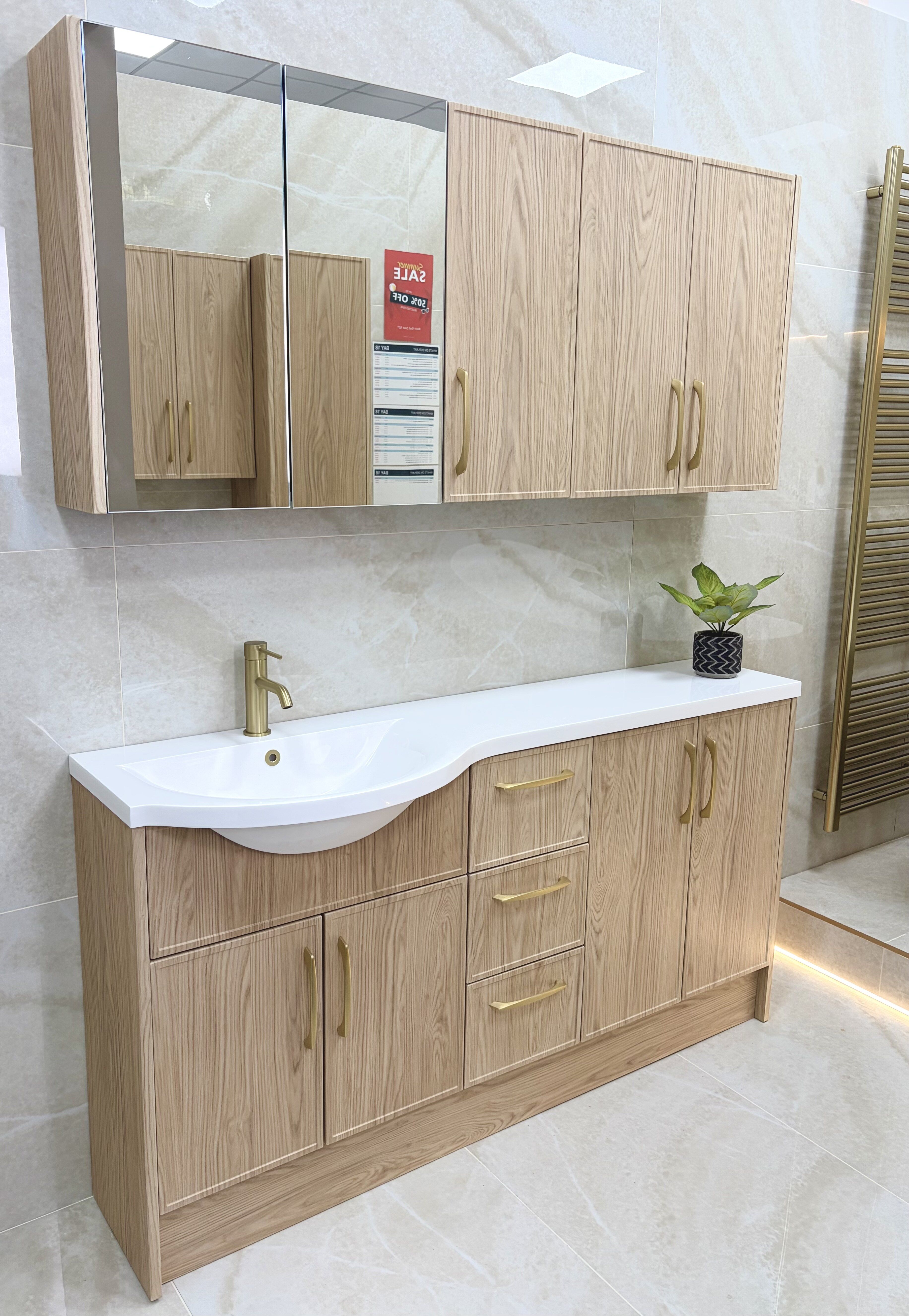 Hartsden Light Oak Fitted Furniture