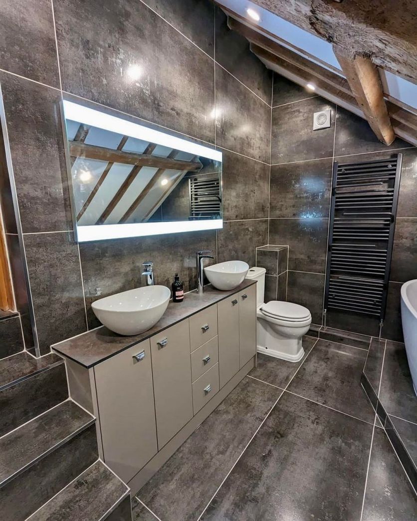 Valarie LED Mirror