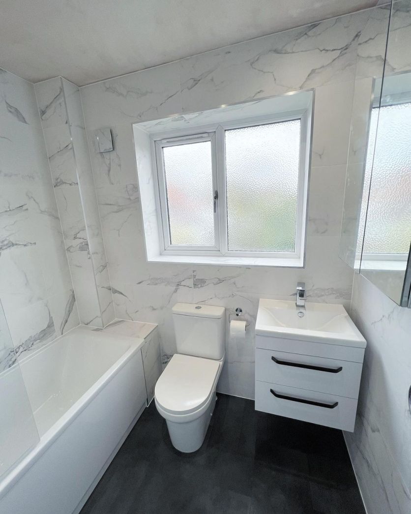 Nante 515mm Wall Hung Vanity Unit in White Gloss with Ceramic Basin