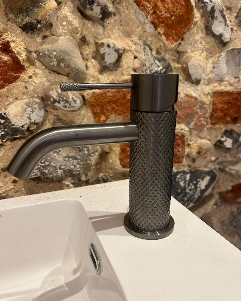 Gun Metal Knurled Basin Tap