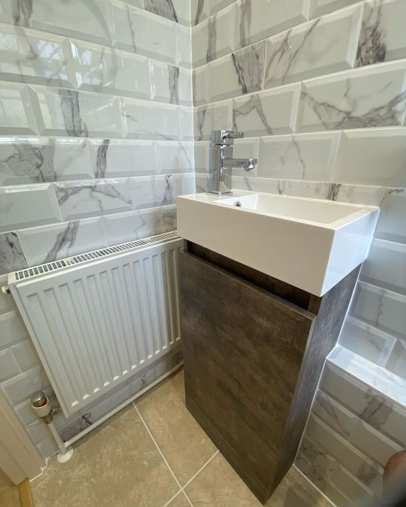 Compact Floor Standing Cloakroom Vanity Unit in Metallic